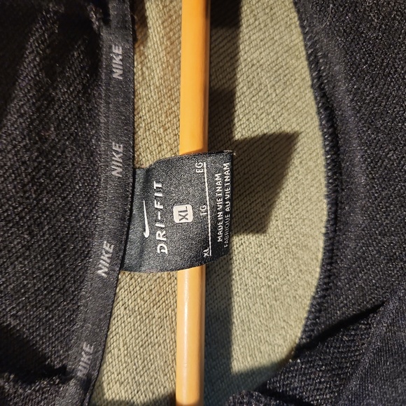 Nike Dri Fit Hoodie - Picture 3 of 4